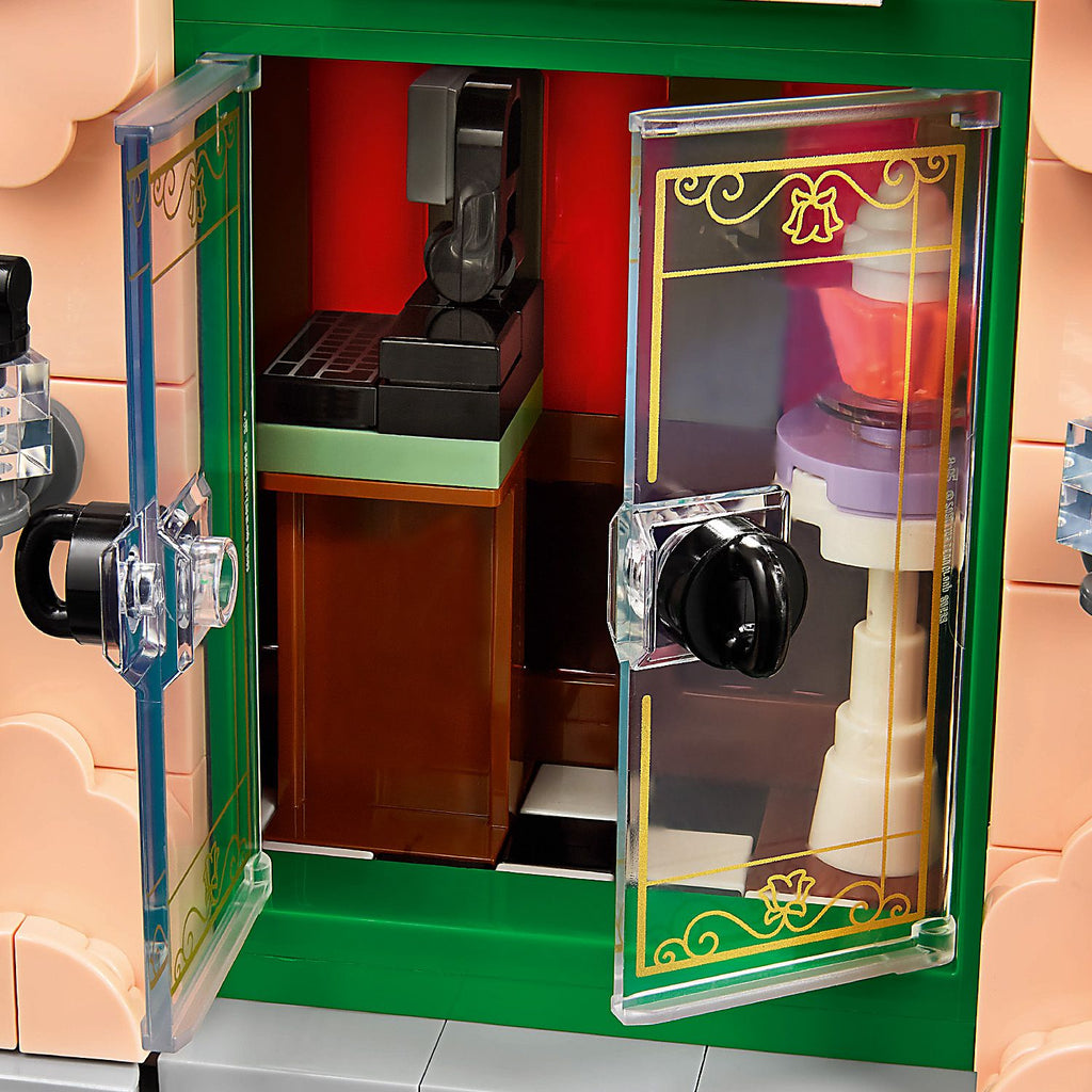 ICONS™ French Café