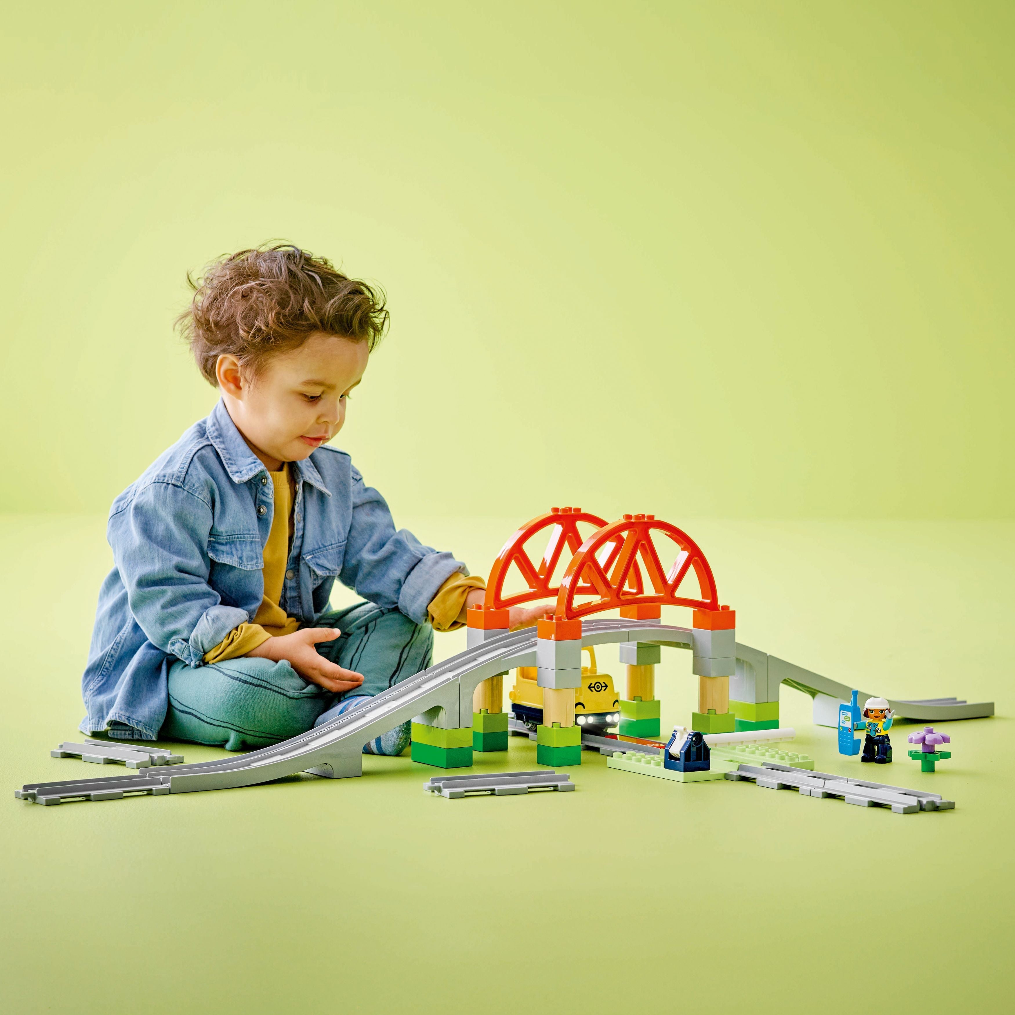 DUPLO™ Train Bridge and Tracks Expansion Set