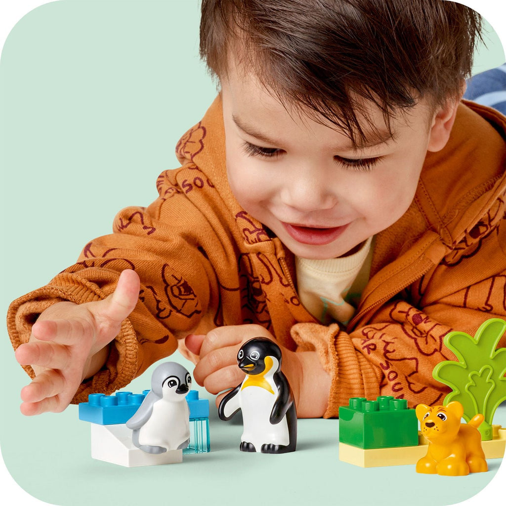 DUPLO™ Wild Animal Families: Penguins & Lions