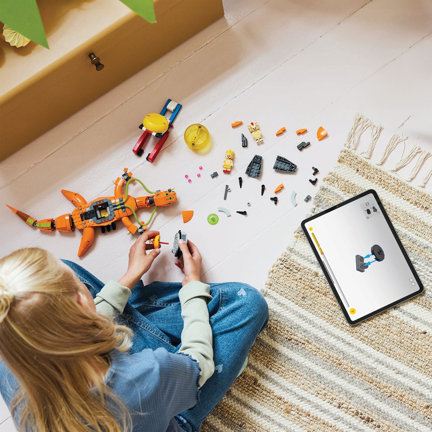 Sonic the Hedgehog™ Super Shadow vs. Biolizard