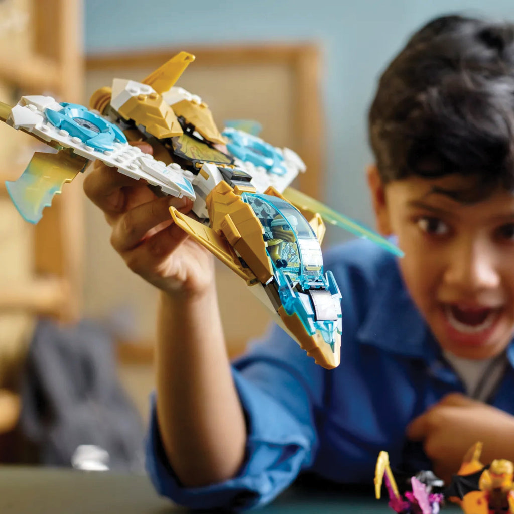 NINJAGO® Zane’s Golden Dragon Jet