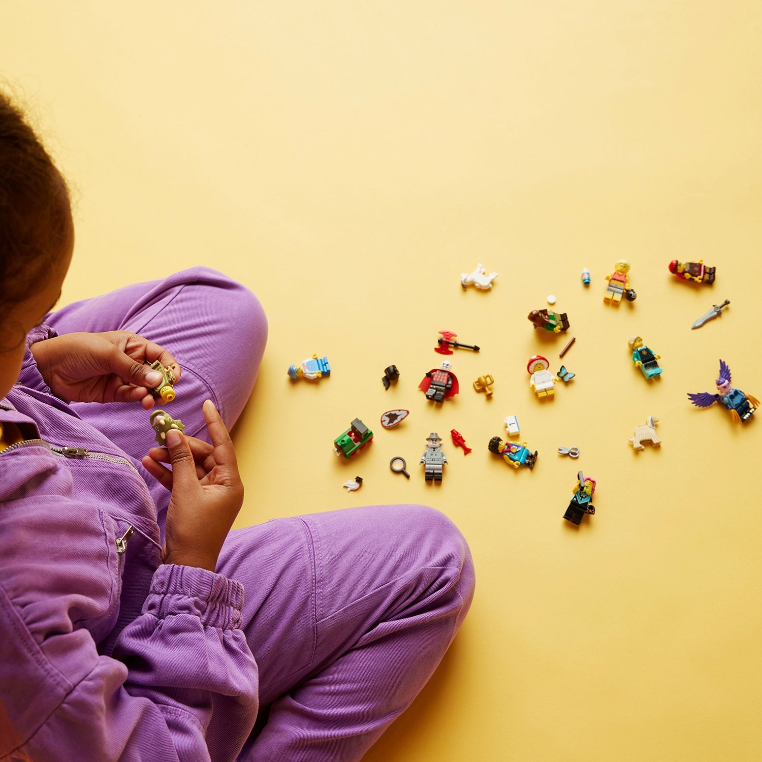 Minifigures Series 25