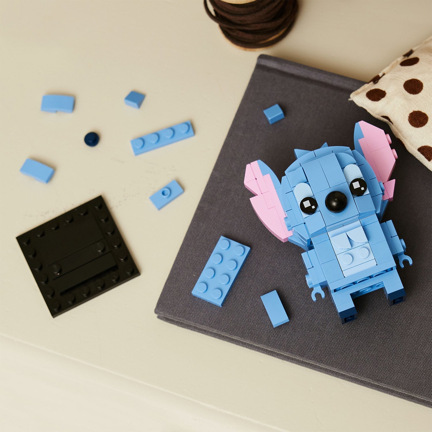 BrickHeadz™ Stitch