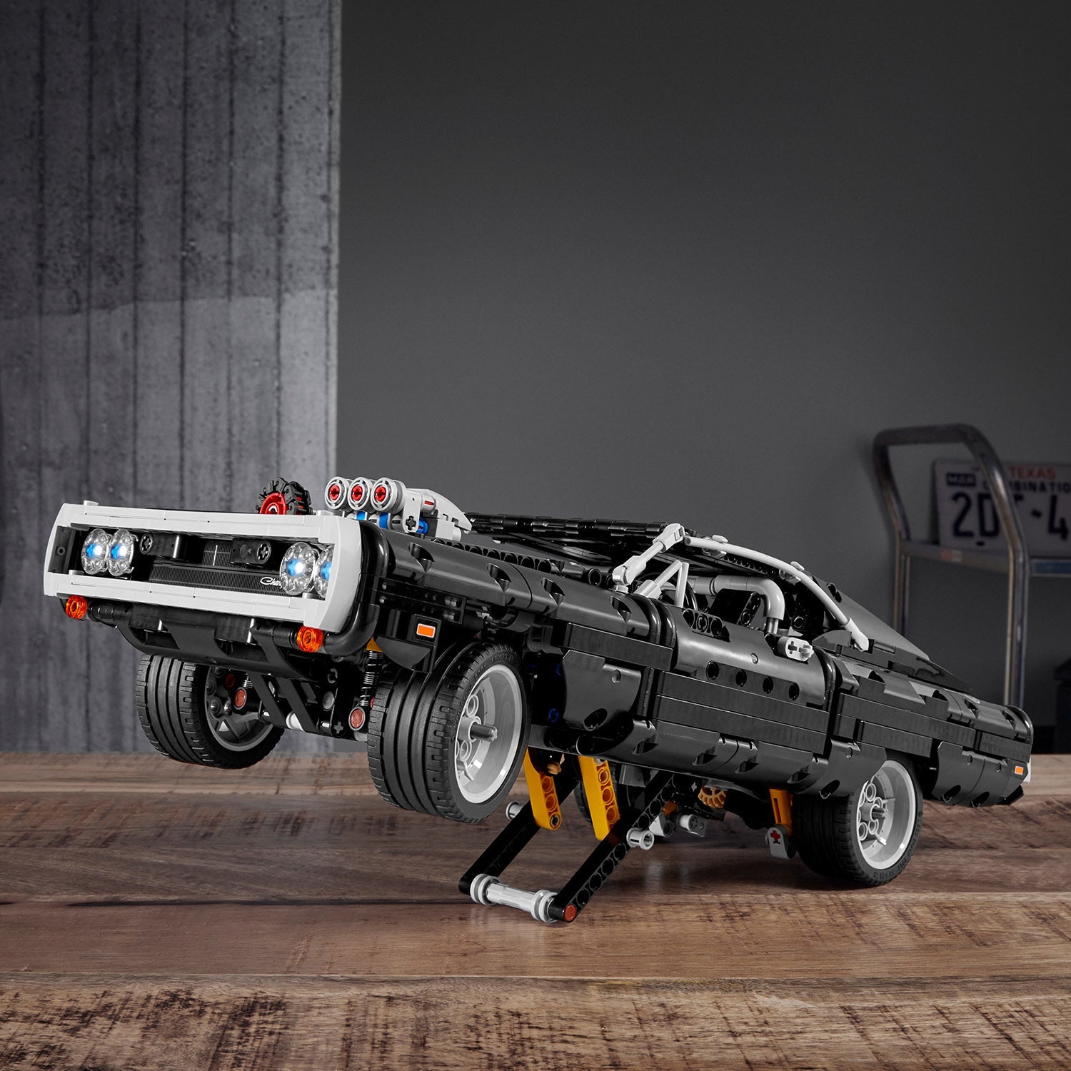 Technic™ Doms Dodge Charger