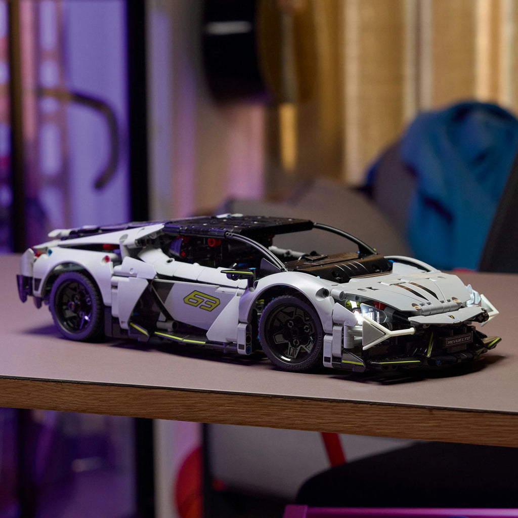 Technic Lamborghini Revuelto Super Sports Car