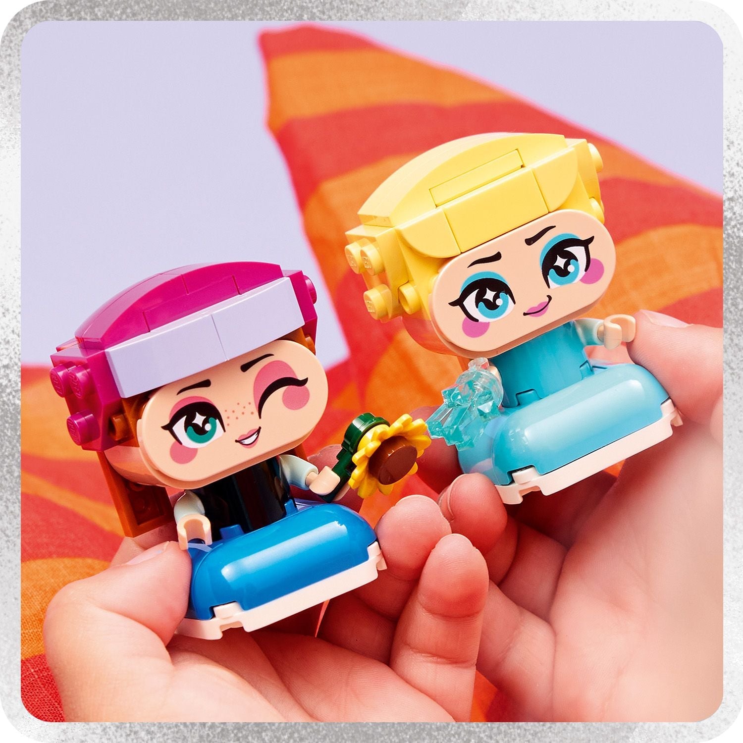 | Disney Frozen Mini Anna & Elsa
