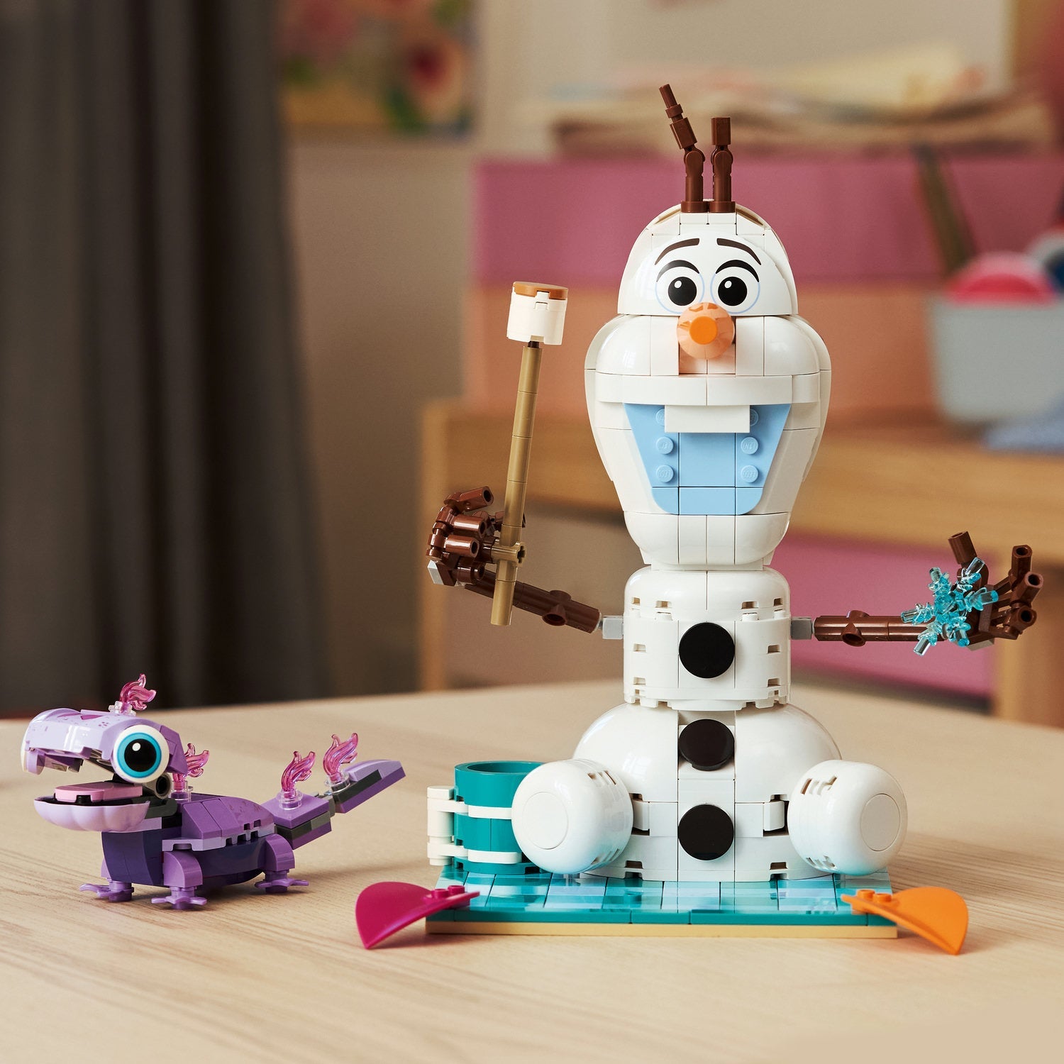 | Disney Frozen Olaf and Bruni’s Picnic Fun