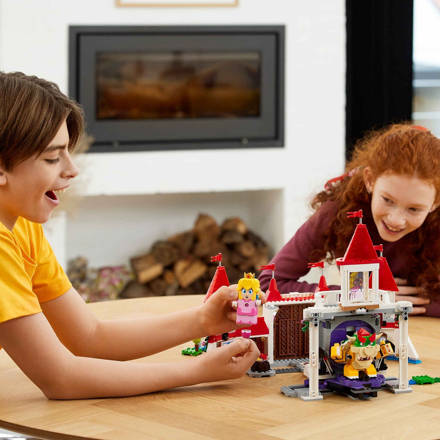 Super Mario™ Peach’s Castle Expansion Set