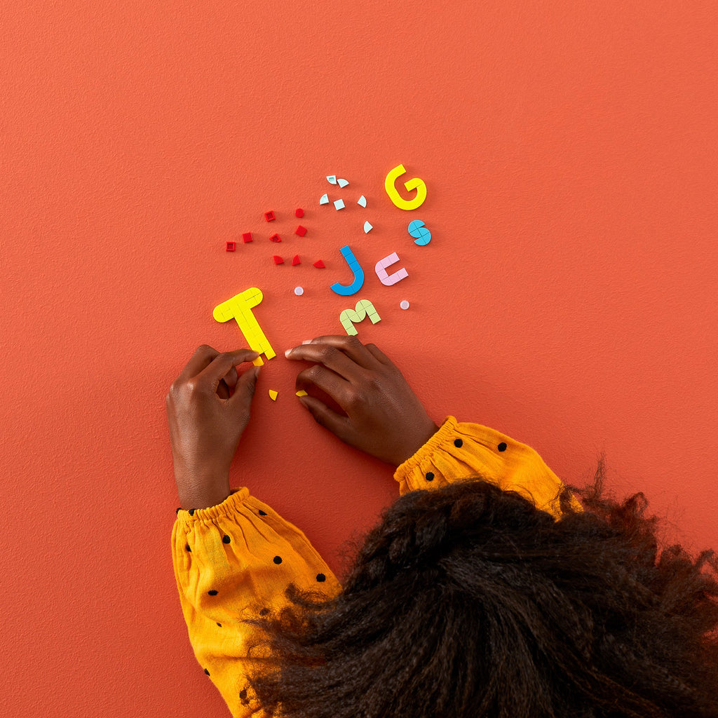 DOTS™ Lots of DOTS – Lettering