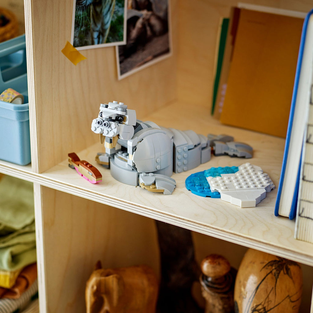 Creator 3-in-1 Wild Animals: Majestic Rhino with Birds