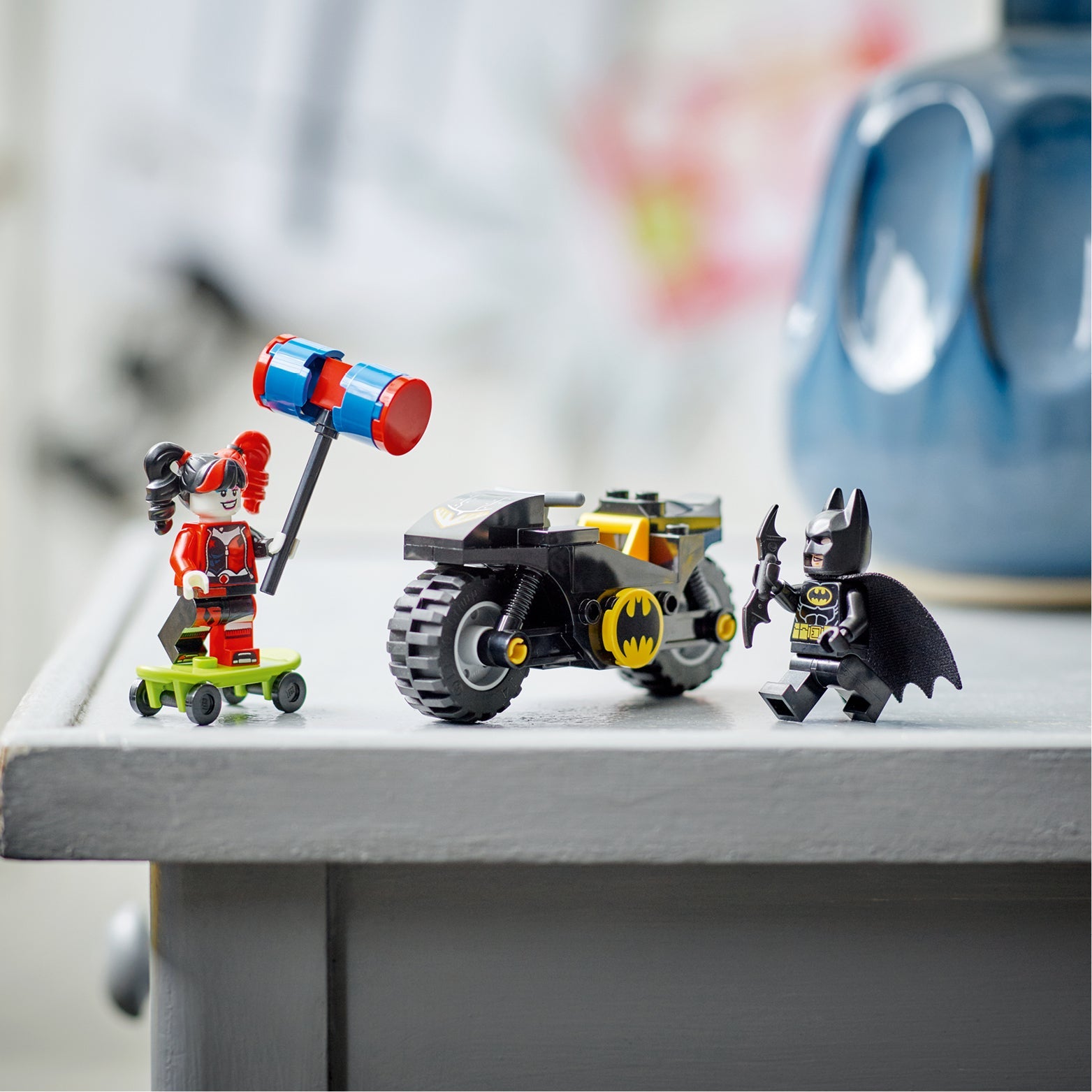 DC Batman™ versus Harley Quinn™