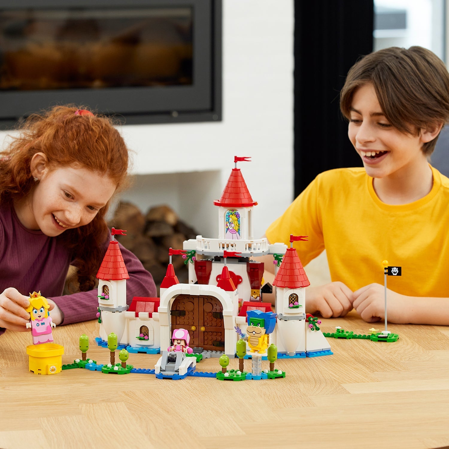 Super Mario™ Peach’s Castle Expansion Set