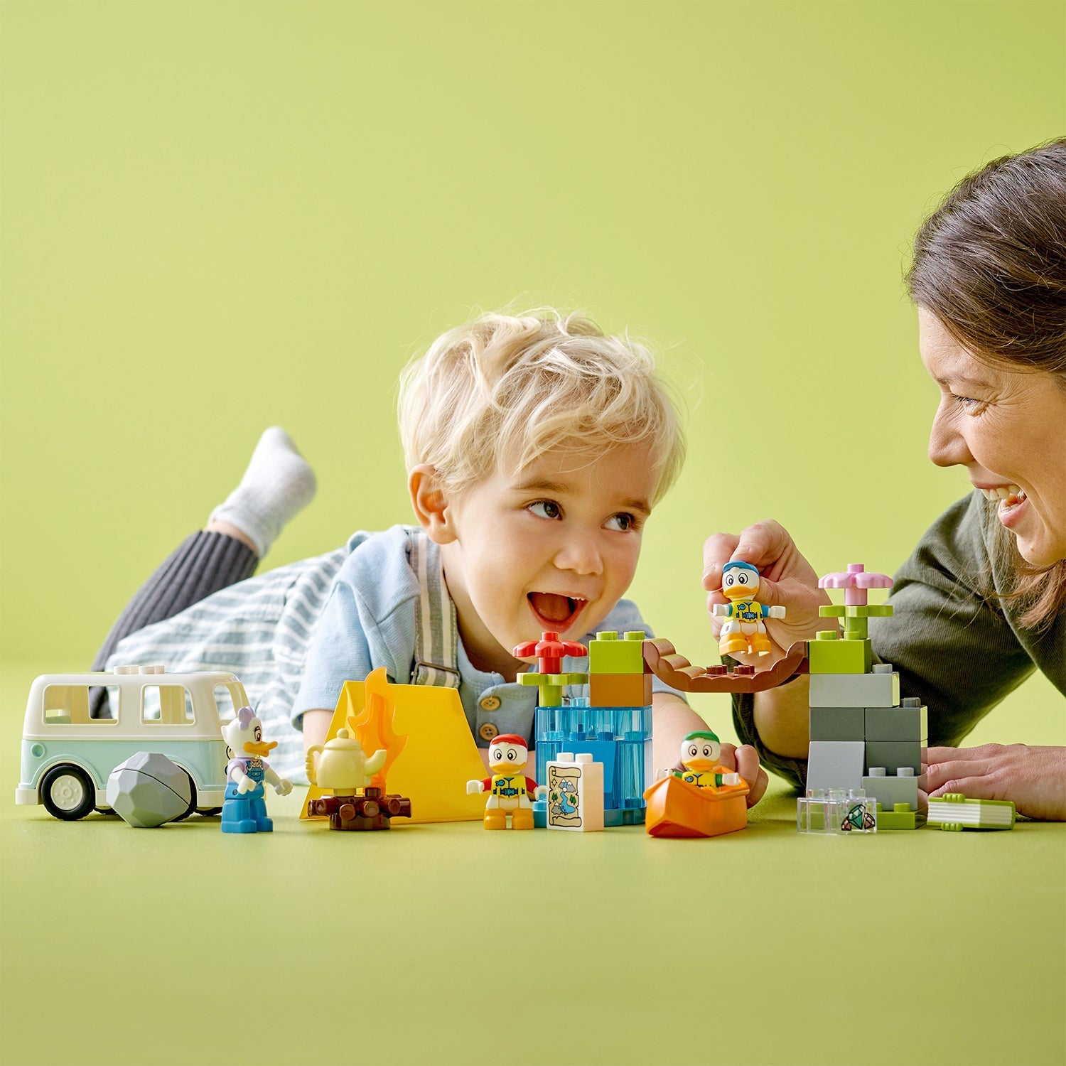 DUPLO™ | Disney™ Mickey and Friends Camping Adventure