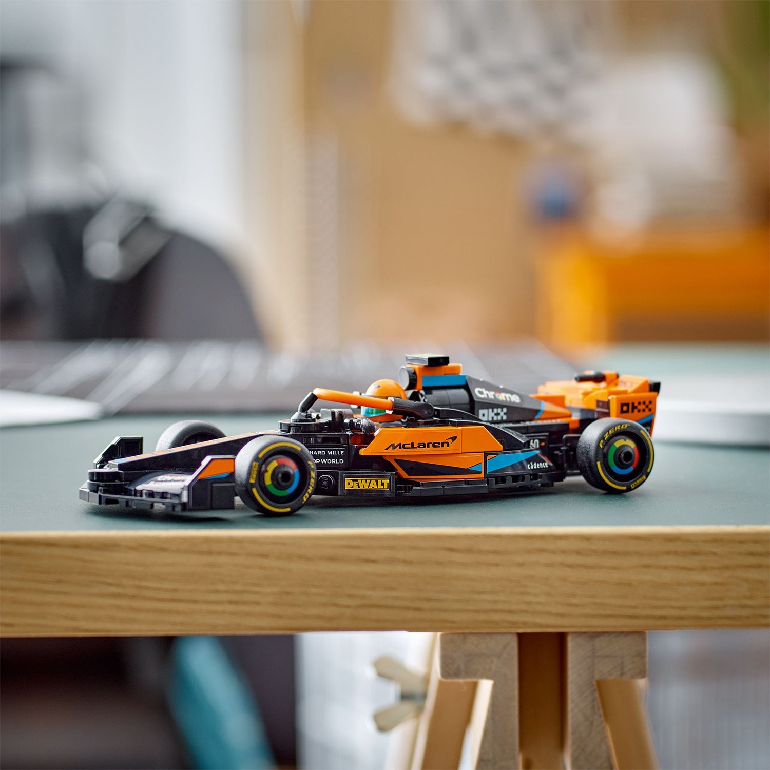 Speed Champions 2023 McLaren Formula 1 Race Car
