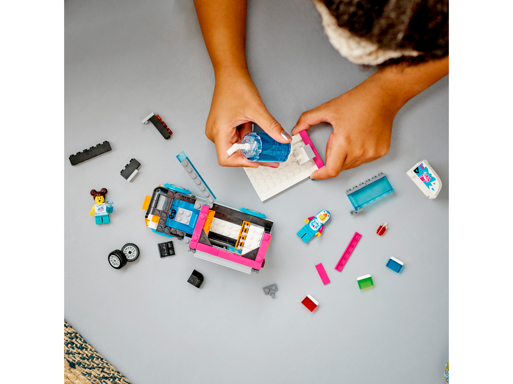 City Penguin Slushy Van