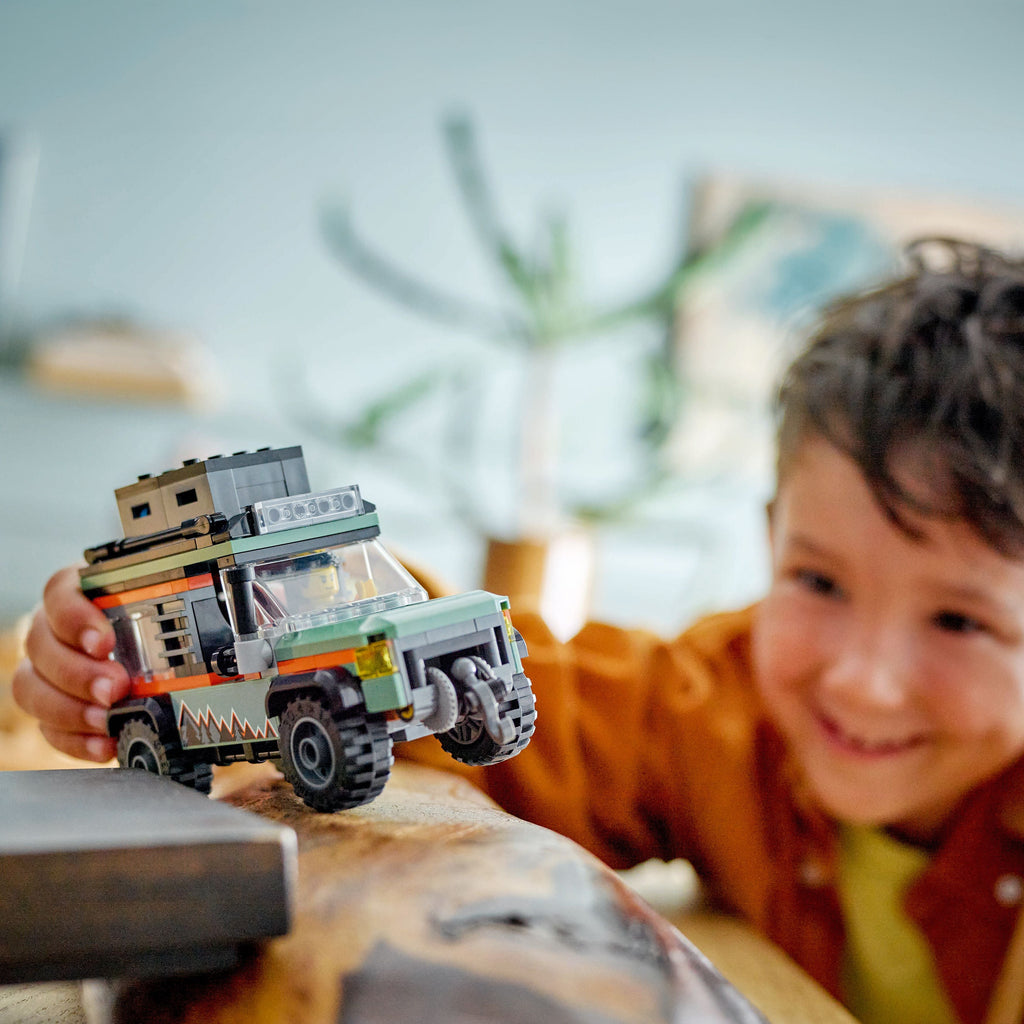 City Off-Road 4x4 Mountain Truck