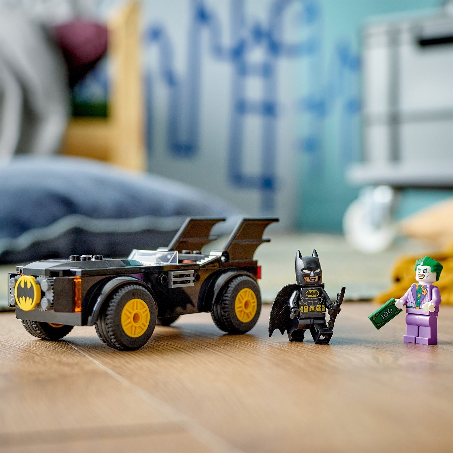 DC Batmobile™ Pursuit: Batman™ vs. The Joker™