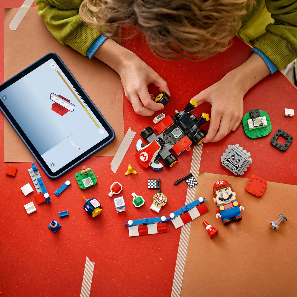 Super Mario™: Mario Kart™ – Interactive Mario™ & Standard Kart