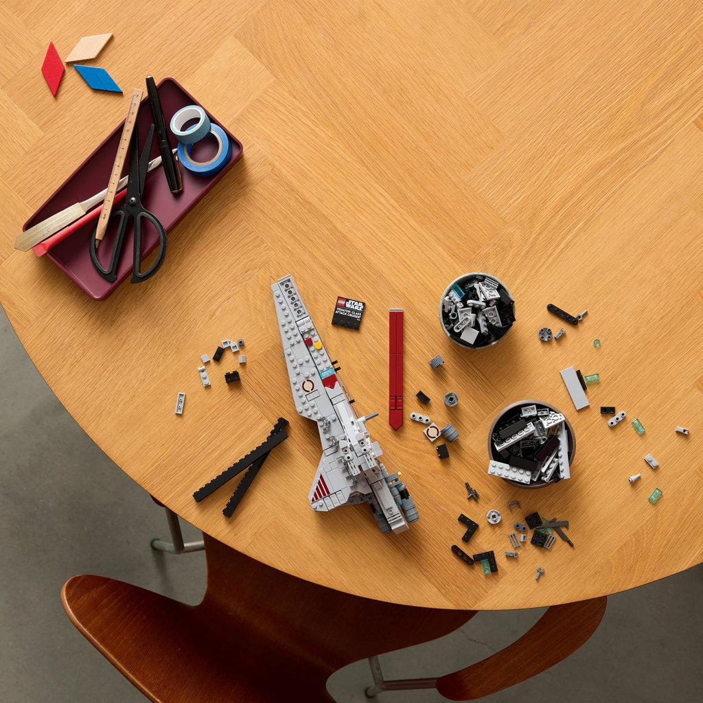 Star Wars™ Venator-Class Attack Cruiser™