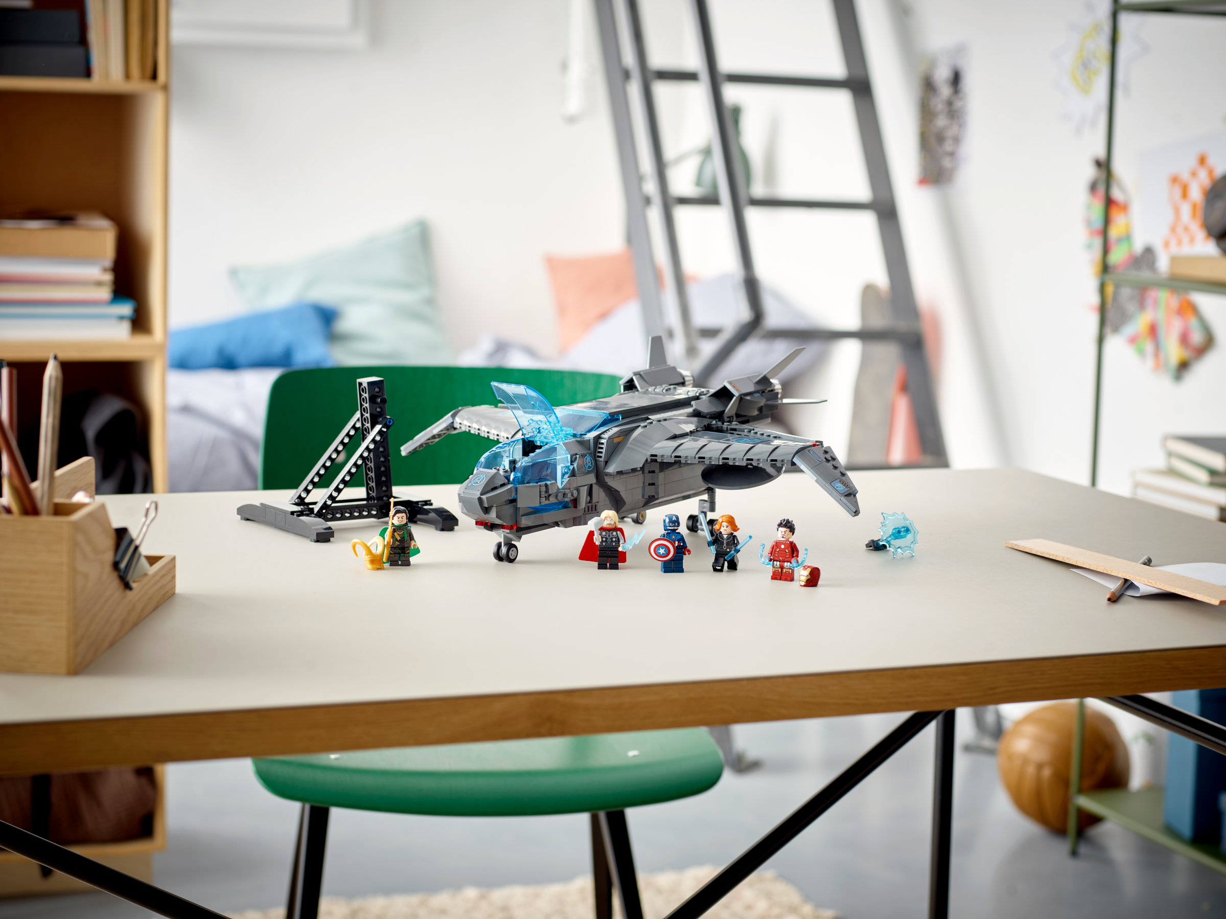 Marvel The Avengers Quinjet