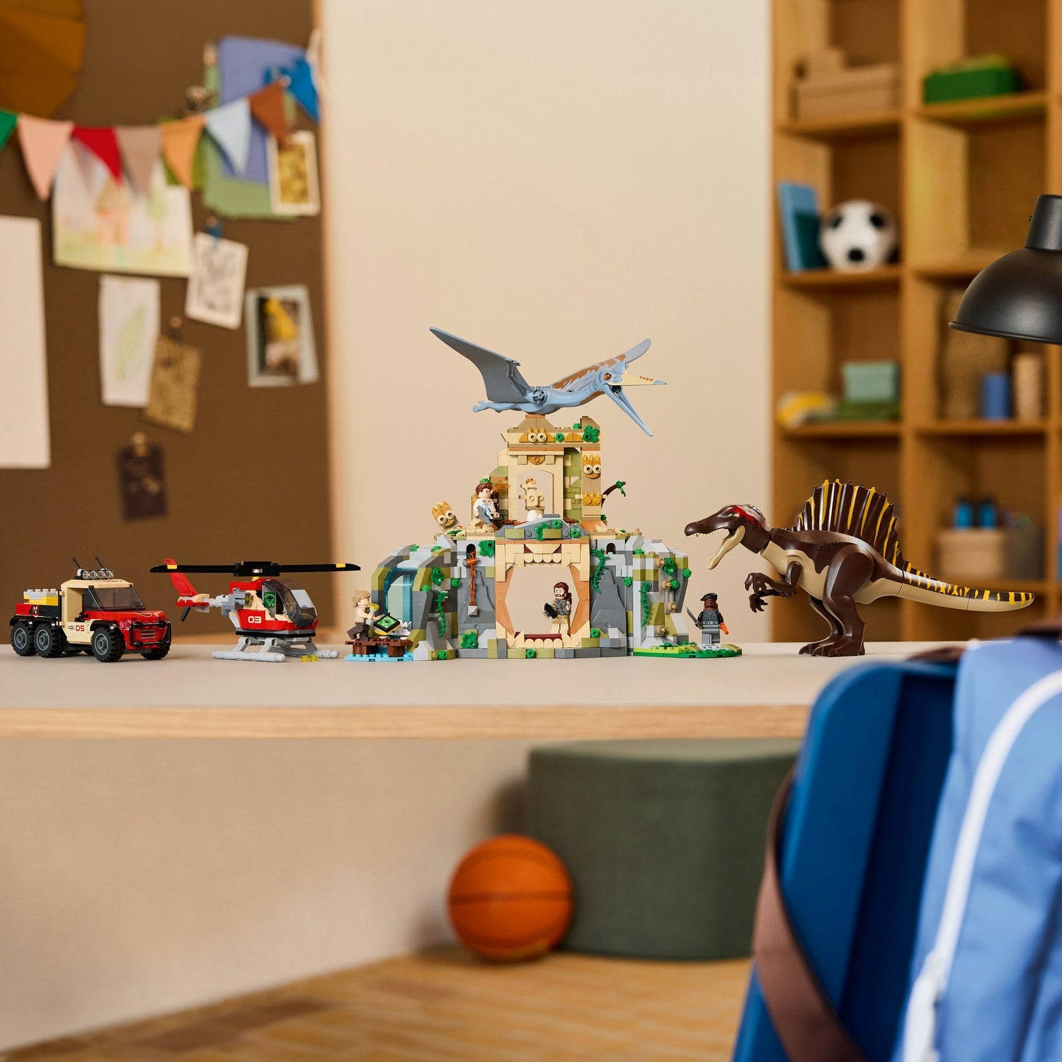 Jurassic World Spinosaurus & Quetzalcoatlus Air Mission