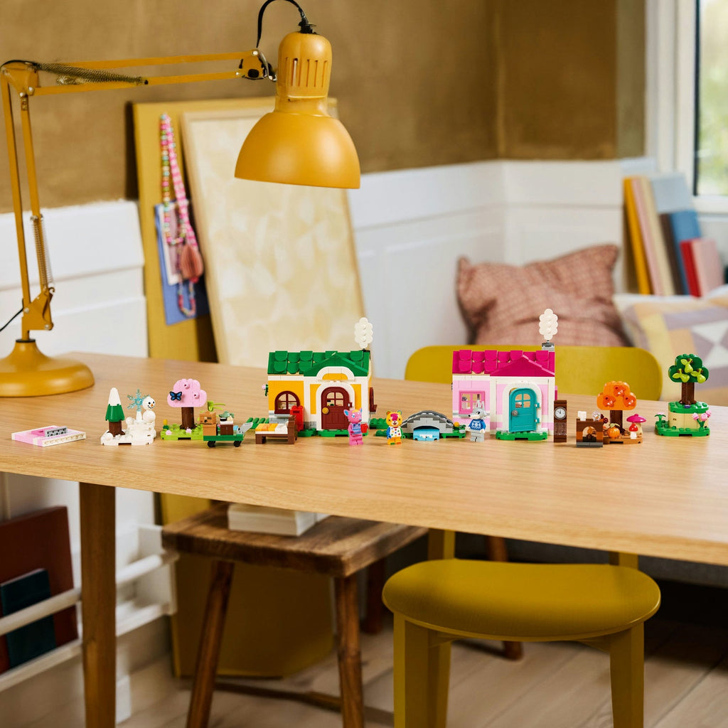 Animal Crossing™ Creative Houses: Seasons of Fun