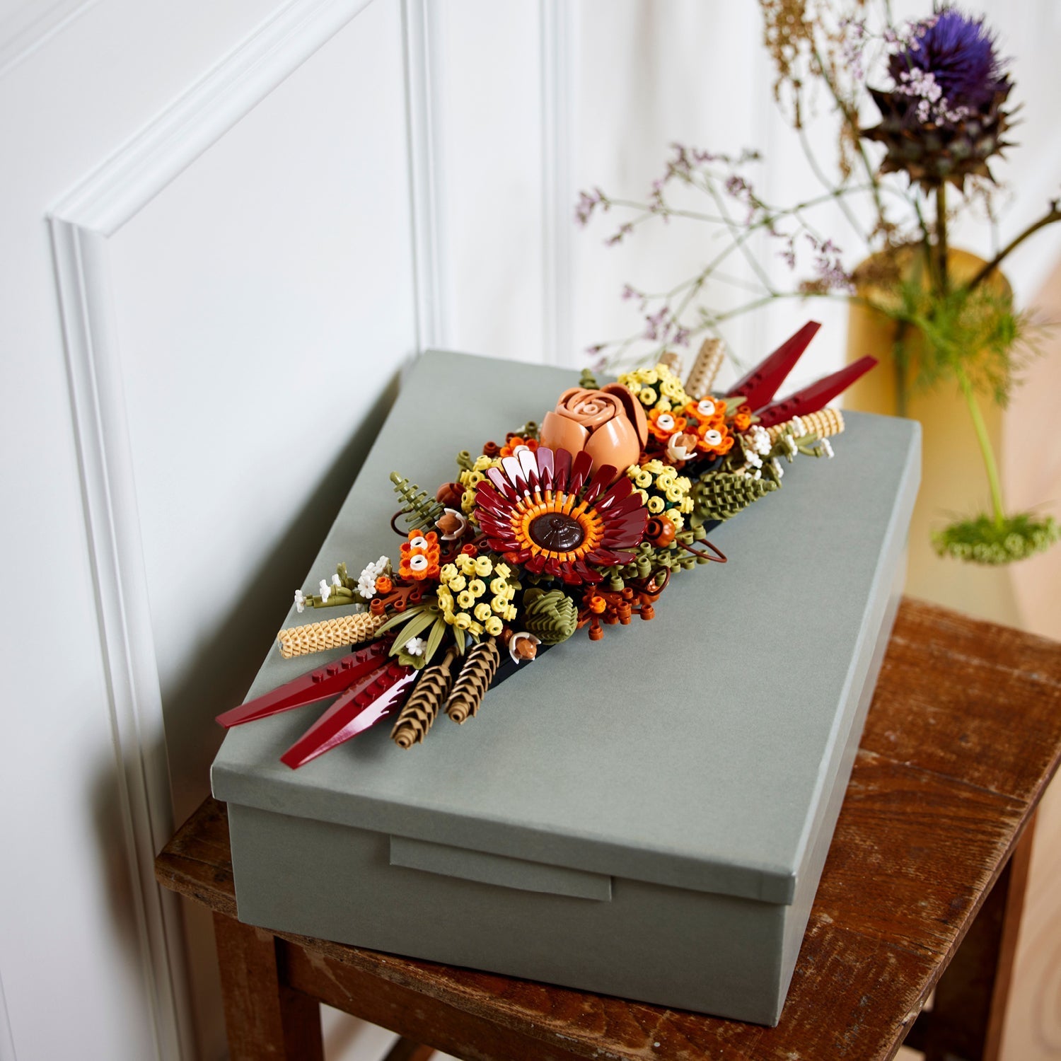 ICONS™ Dried Flower Centerpiece