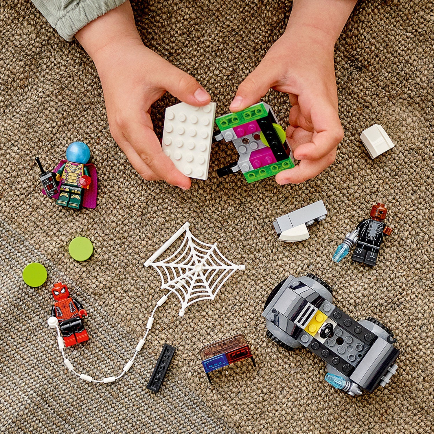 Marvel Spider-Man vs. Mysterio’s Drone Attack