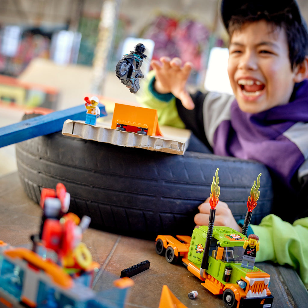 City Stunt Show Truck