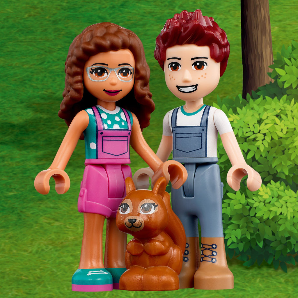 Friends™ Tree-Planting Vehicle