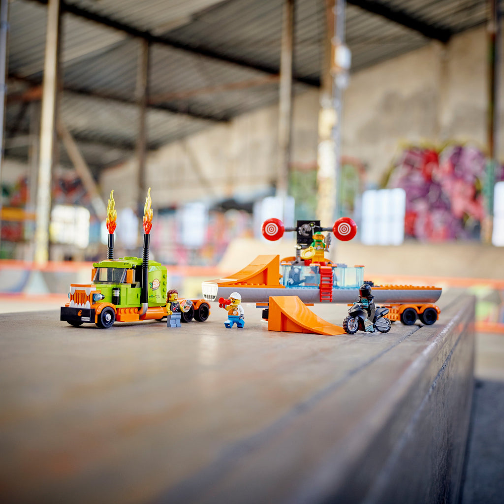 City Stunt Show Truck